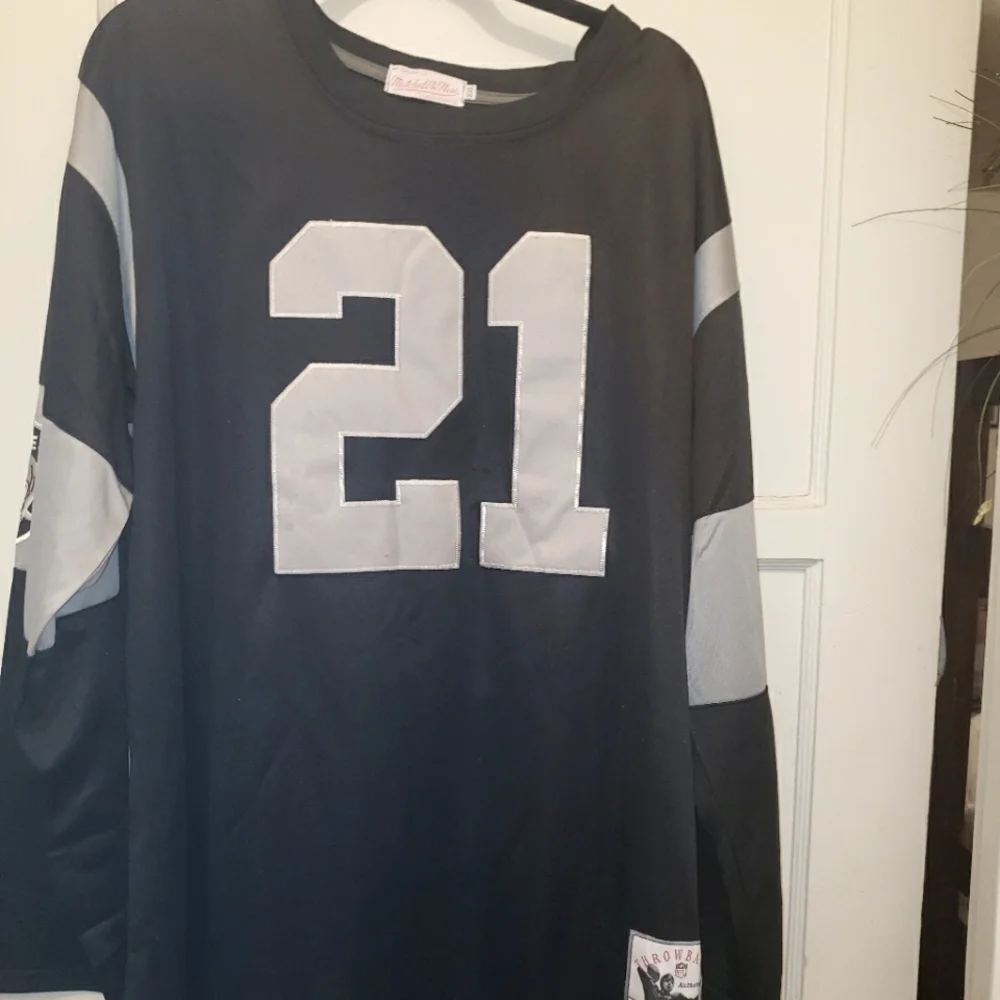 Men's jersey #21, Clifford Branch with the Oakland Raiders. - Picture 1 of 4